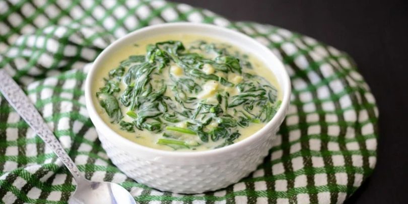 Creamed Spinach With Garlic Recipe