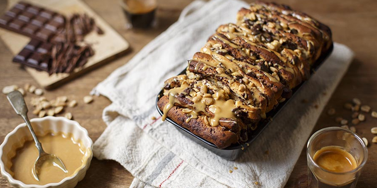 Pull-Apart Yeast Cake Recipe