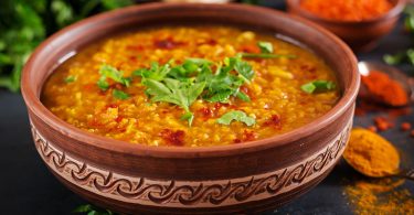 Lentil Curry with Traditional Flatbread